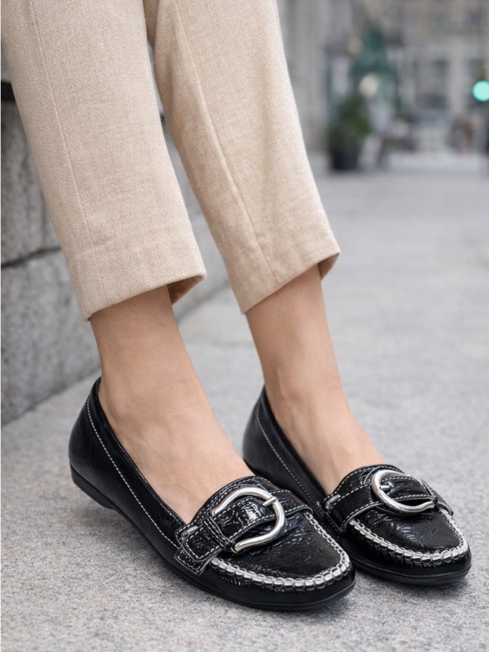 Geox Quiet Luxury Black Patent Leather Loafers with Silver Buckle Comfort Fit 40